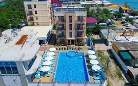 Hotel Grand More  3*